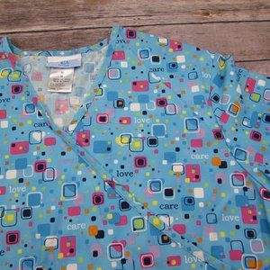 SB Scrubs Love Geometric Scrub Top Medium